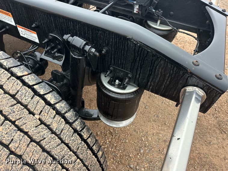 image for item ER4866 2022 Freightliner Cascadia 126 semi truck