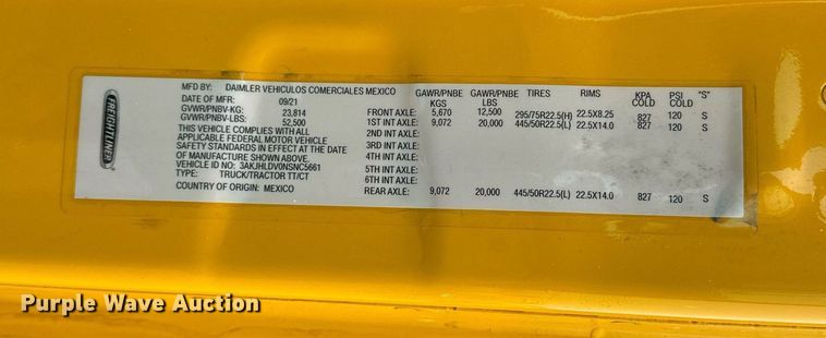 image for item ER4866 2022 Freightliner Cascadia 126 semi truck