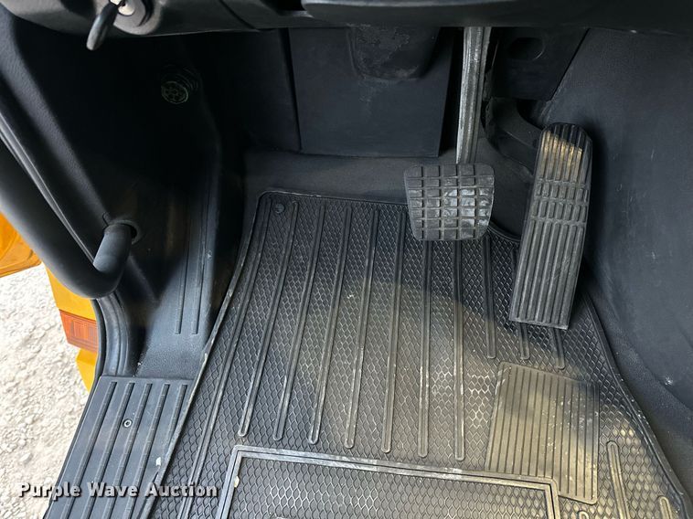 image for item ER4868 2021 Freightliner Cascadia 126 semi truck