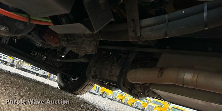 image for item ER4871 2021 Kenworth T680 semi truck