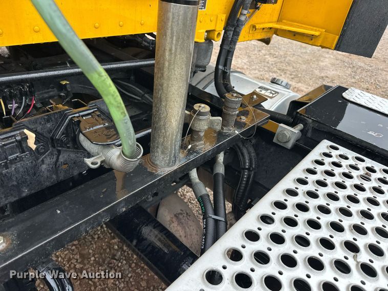 image for item ER4871 2021 Kenworth T680 semi truck