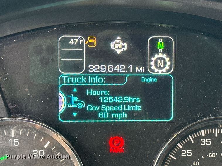 image for item ER4871 2021 Kenworth T680 semi truck