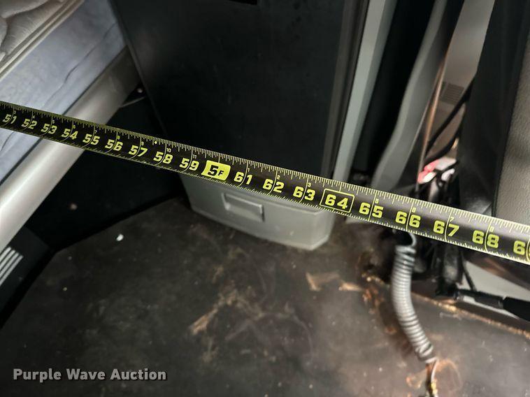 image for item ER4872 2020 Kenworth T680 semi truck