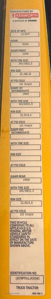 image for item ER4872 2020 Kenworth T680 semi truck