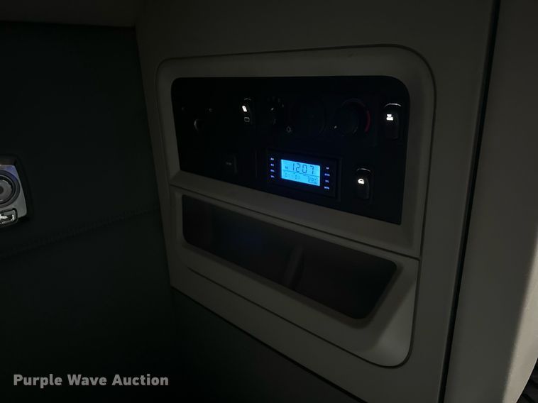 image for item ER4873 2021 Kenworth T680 semi truck