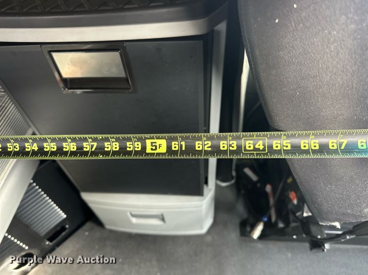 image for item ER4876 2022 Kenworth T680 semi truck