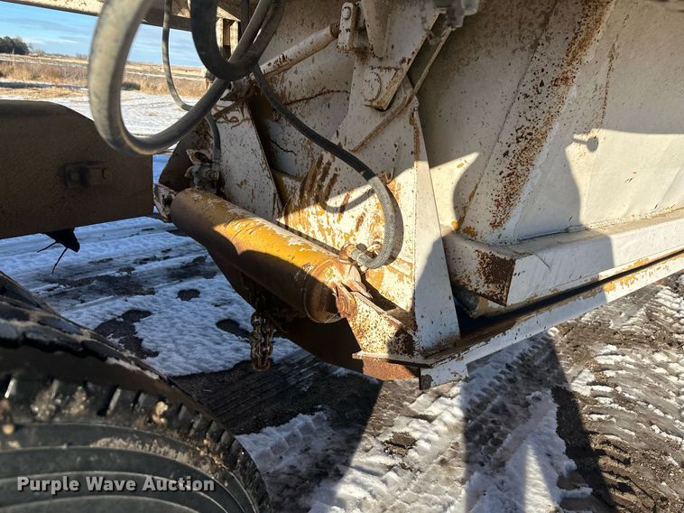 image for item ER5115 1971 Cook Bros bottom dump trailer