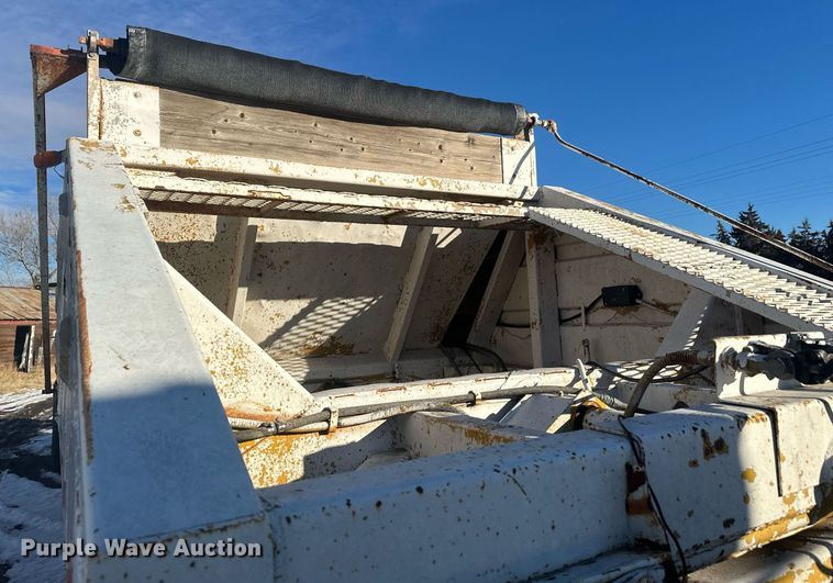 image for item ER5115 1971 Cook Bros bottom dump trailer