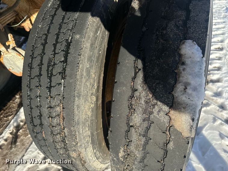 image for item ER5115 1971 Cook Bros bottom dump trailer