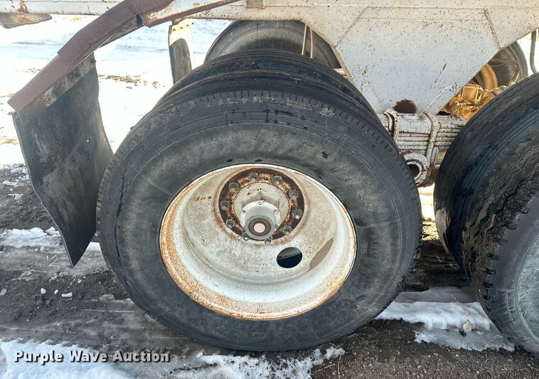 image for item ER5115 1971 Cook Bros bottom dump trailer