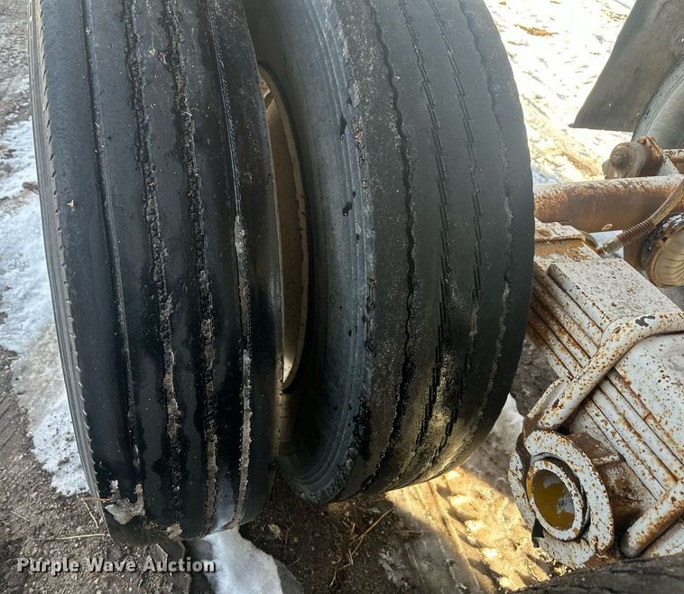 image for item ER5115 1971 Cook Bros bottom dump trailer