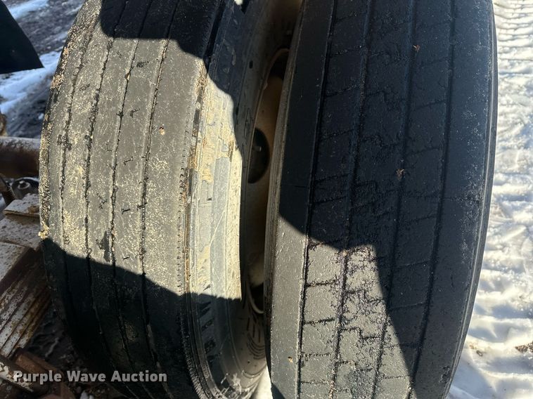 image for item ER5115 1971 Cook Bros bottom dump trailer