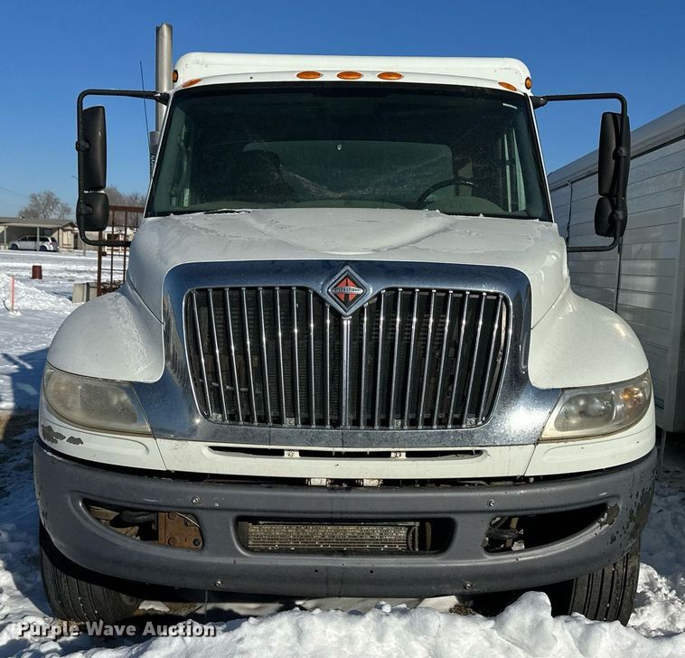 image for item ER8575 2010 International DuraStar 4300 delivery truck
