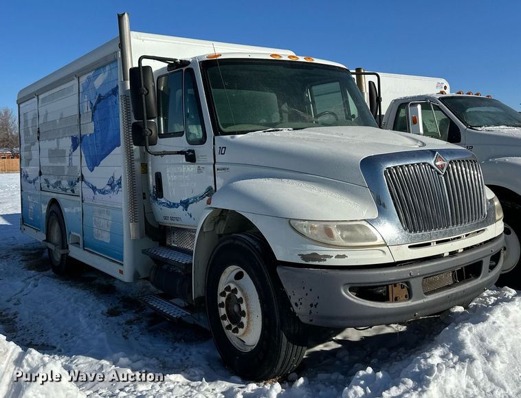 image for item ER8575 2010 International DuraStar 4300 delivery truck