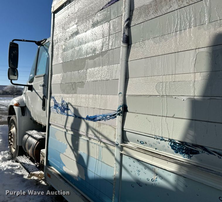 image for item ER8575 2010 International DuraStar 4300 delivery truck