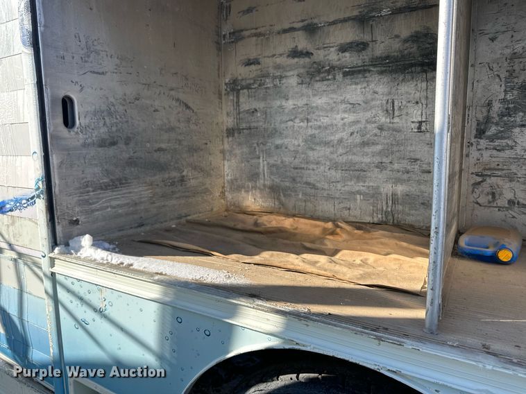 image for item ER8575 2010 International DuraStar 4300 delivery truck