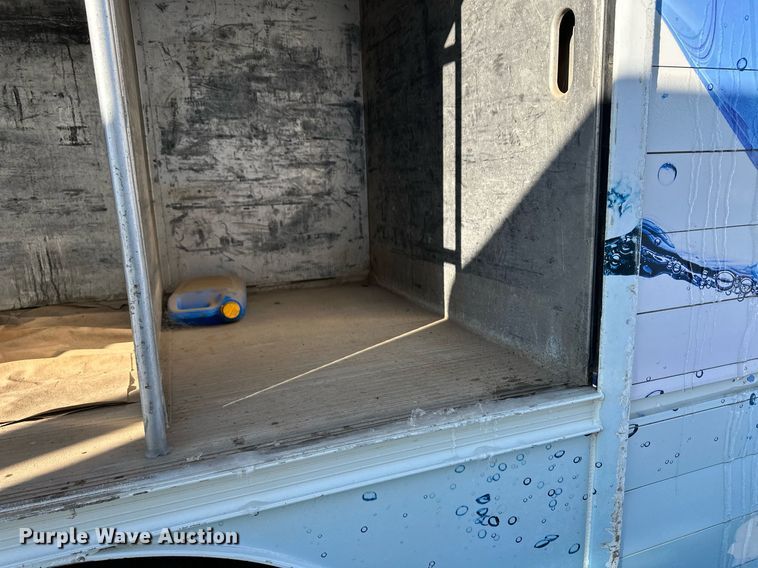 image for item ER8575 2010 International DuraStar 4300 delivery truck