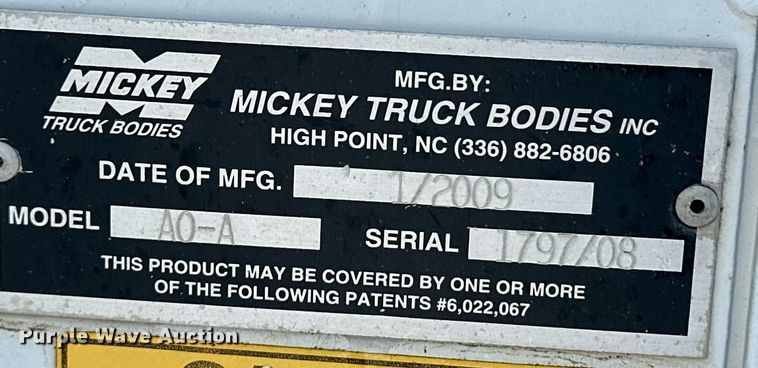 image for item ER8576 2009 Ford F650 Super Duty XL delivery truck