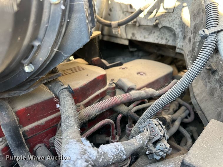 image for item ER8576 2009 Ford F650 Super Duty XL delivery truck