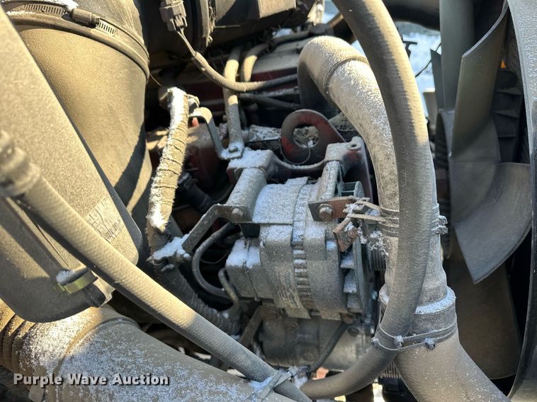 image for item ER8576 2009 Ford F650 Super Duty XL delivery truck