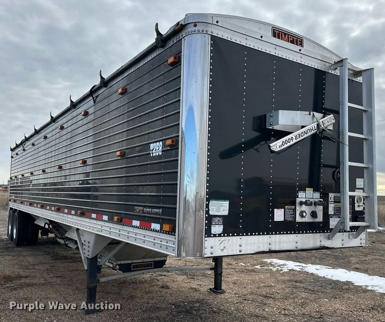 image for item ER8661 2018 Timpte grain trailer