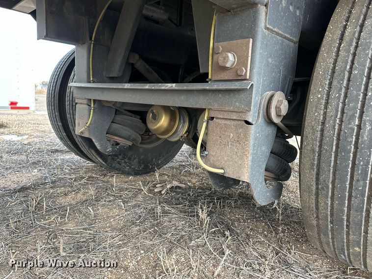 image for item ER8661 2018 Timpte grain trailer