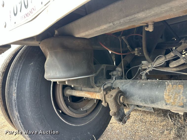 image for item ER8661 2018 Timpte grain trailer