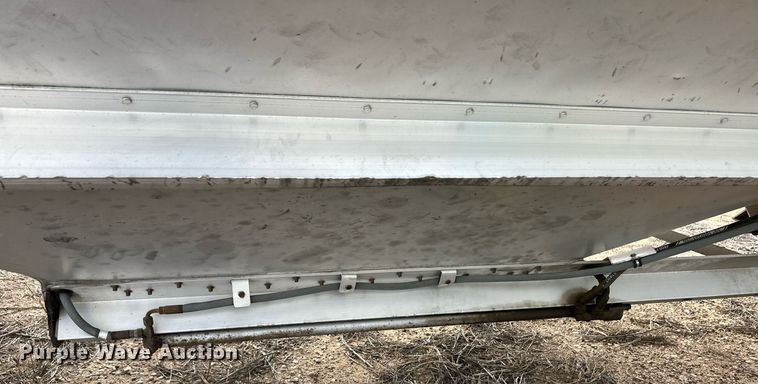 image for item ER8661 2018 Timpte grain trailer