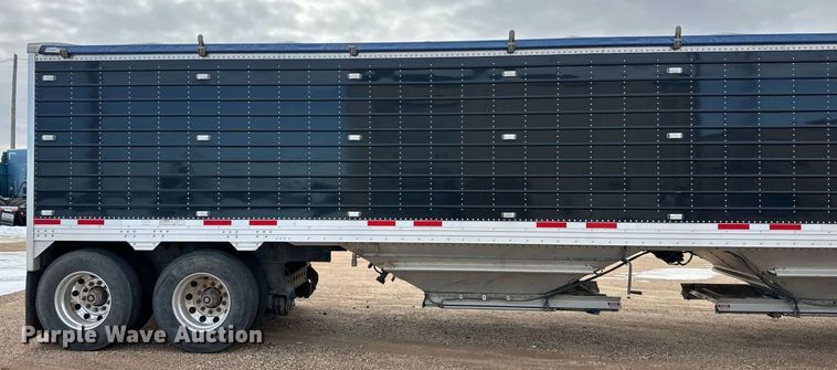 image for item ER8662 2023 Timpte grain trailer