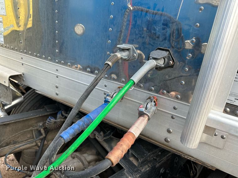 image for item ER8662 2023 Timpte grain trailer