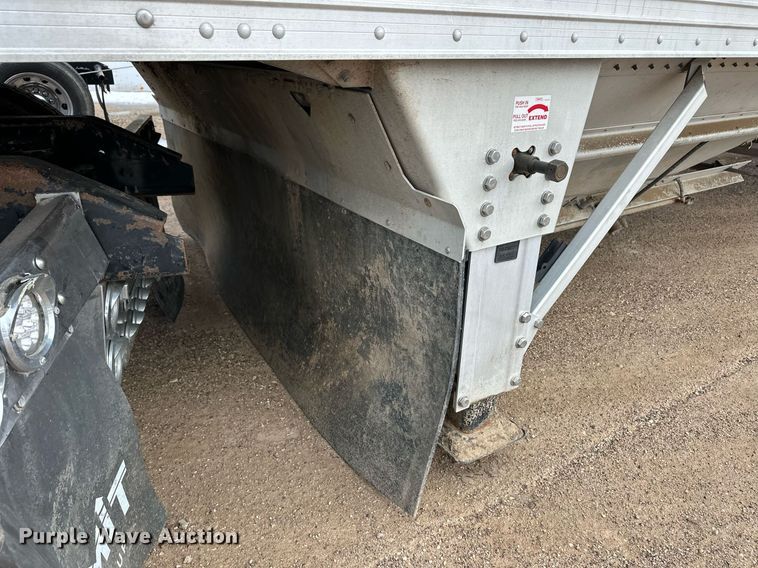 image for item ER8662 2023 Timpte grain trailer