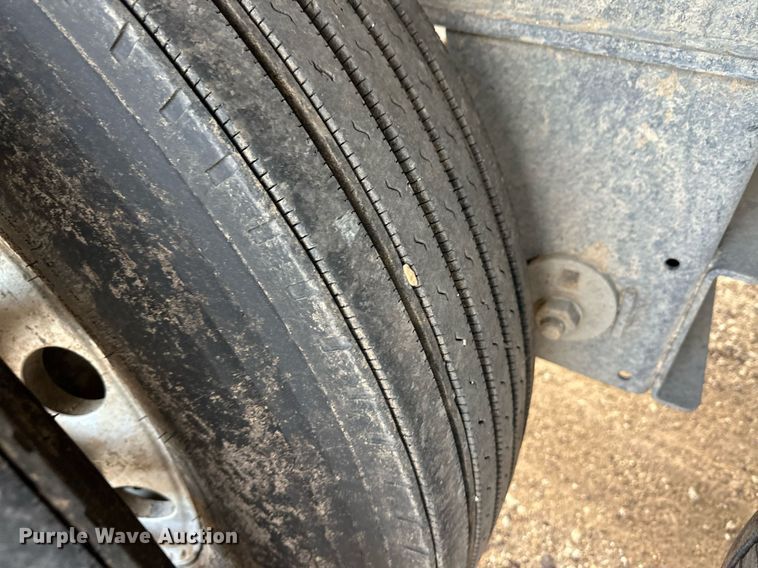 image for item ER8662 2023 Timpte grain trailer