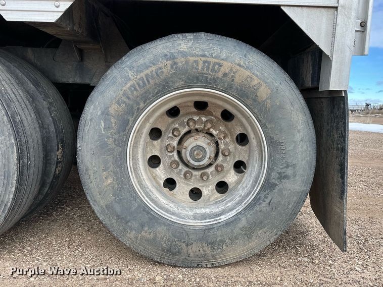 image for item ER8662 2023 Timpte grain trailer