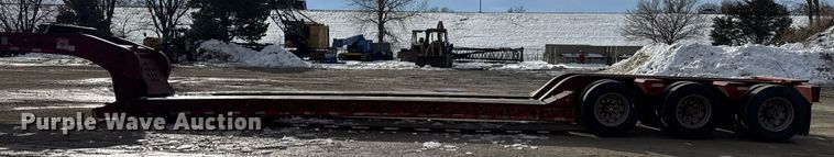 image for item LH9432 1995 Fontaine 503 T1C NGB lowboy equipment trailer