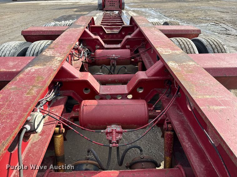 image for item LH9432 1995 Fontaine 503 T1C NGB lowboy equipment trailer