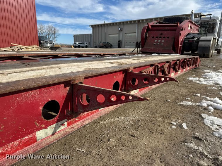 image for item LH9432 1995 Fontaine 503 T1C NGB lowboy equipment trailer