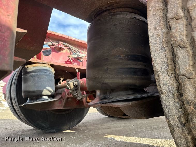 image for item LH9432 1995 Fontaine 503 T1C NGB lowboy equipment trailer