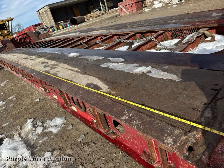 image for item LH9432 1995 Fontaine 503 T1C NGB lowboy equipment trailer