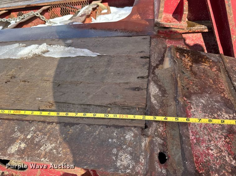 image for item LH9432 1995 Fontaine 503 T1C NGB lowboy equipment trailer