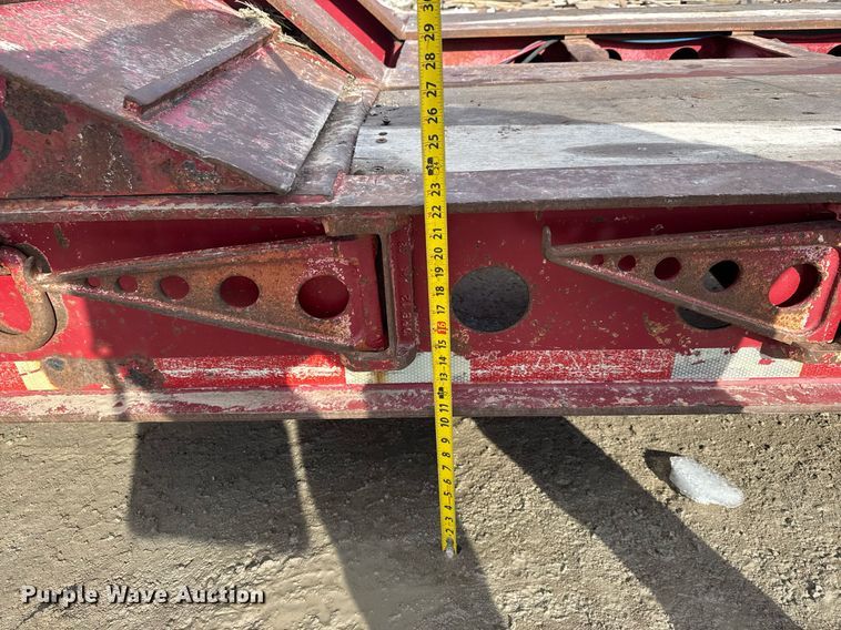 image for item LH9432 1995 Fontaine 503 T1C NGB lowboy equipment trailer