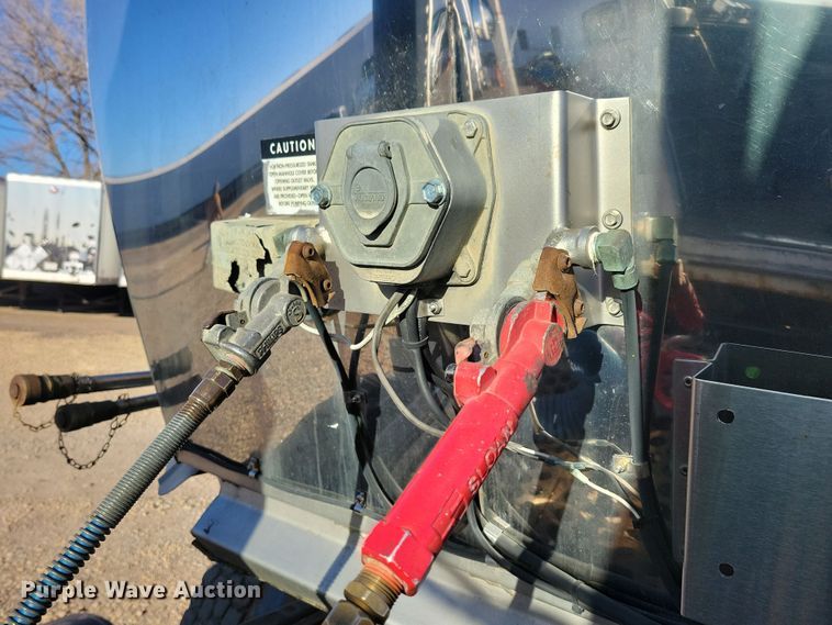 image for item NB9760 1998 Stainless Tank & Equipment  tank trailer