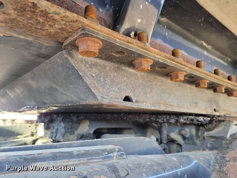 image for item NB9760 1998 Stainless Tank & Equipment  tank trailer