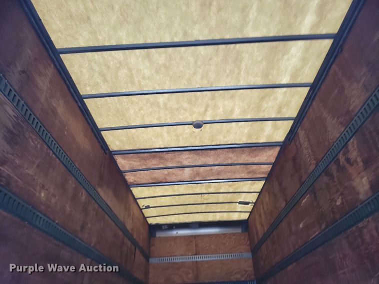 image for item NB9761 2003 Kenworth T800 box truck