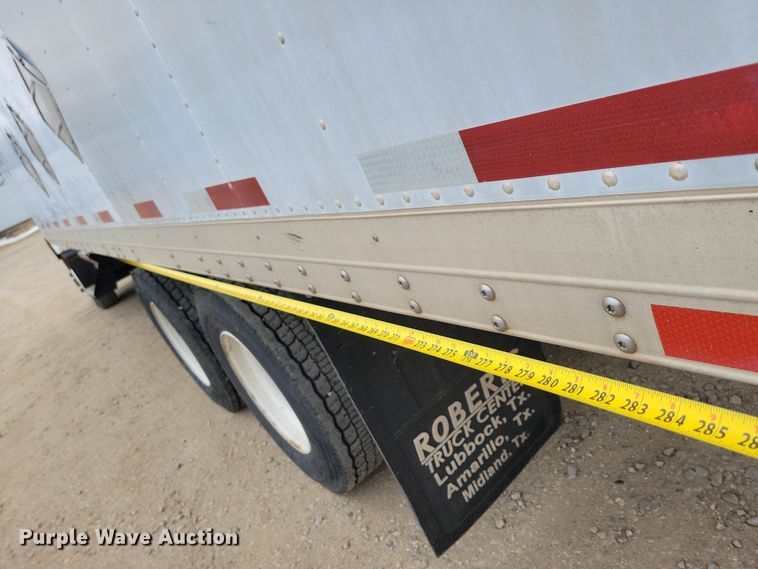 image for item NB9761 2003 Kenworth T800 box truck