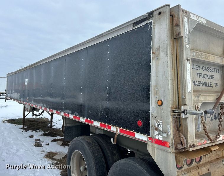 image for item NJ9738 2002 East XLS end dump trailer