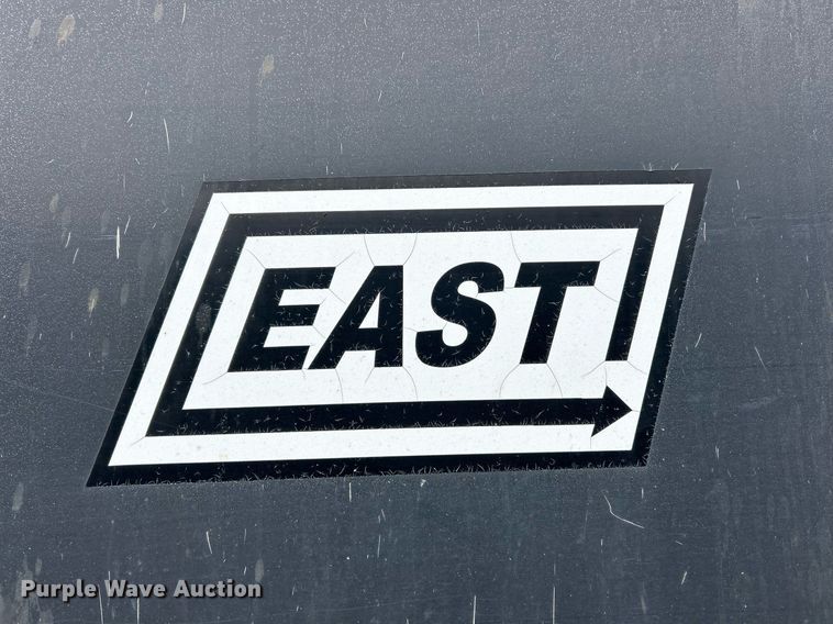 image for item NJ9738 2002 East XLS end dump trailer