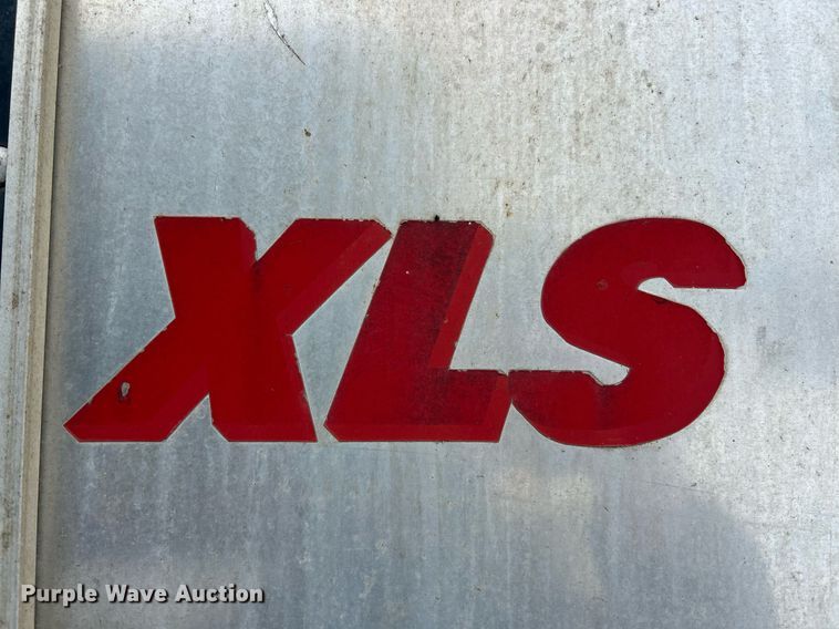 image for item NJ9738 2002 East XLS end dump trailer