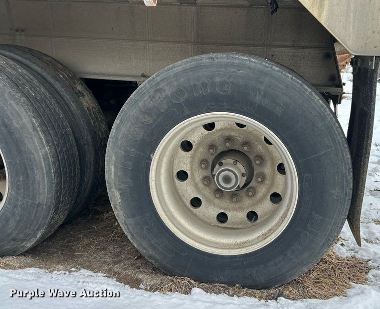 image for item NJ9738 2002 East XLS end dump trailer