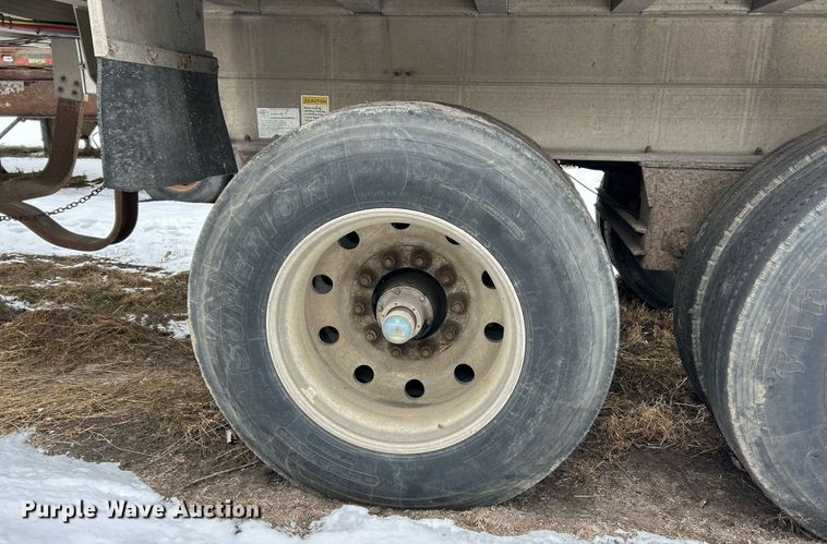 image for item NJ9738 2002 East XLS end dump trailer