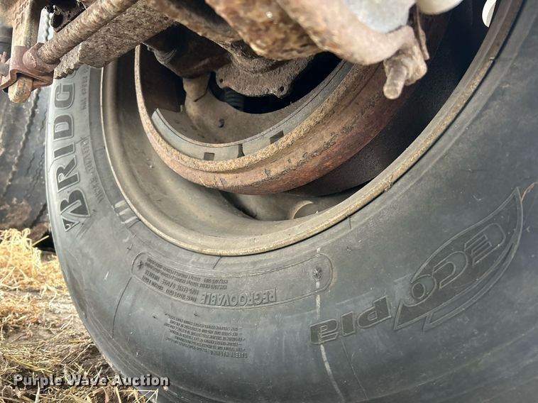 image for item NJ9738 2002 East XLS end dump trailer